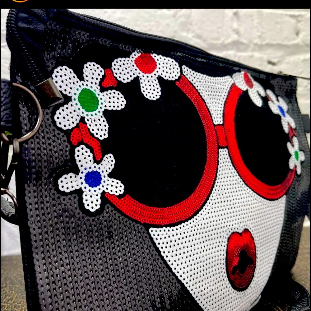 Sequin oversized clutch